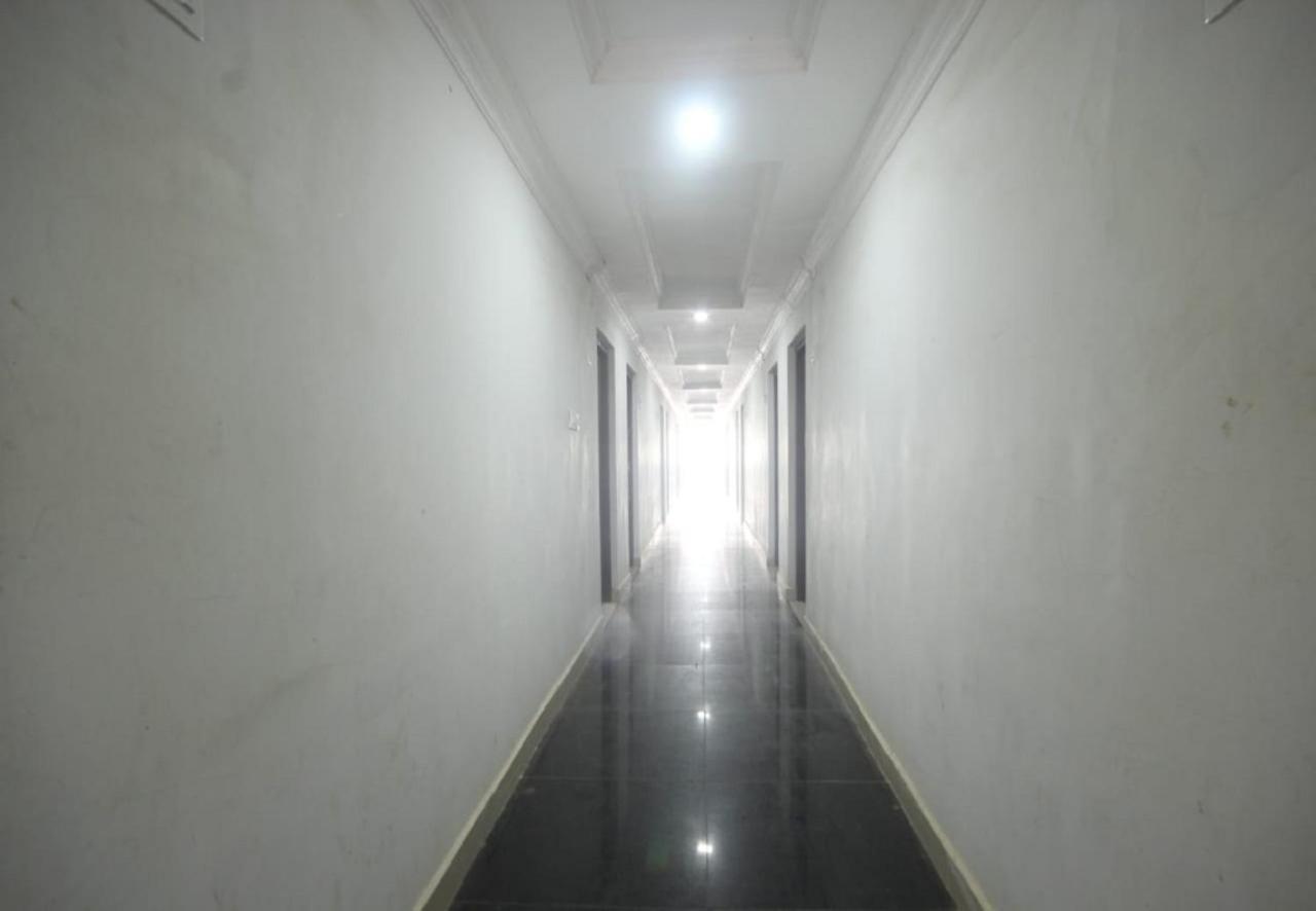 Hotel Jayaram 치담바람 외부 사진