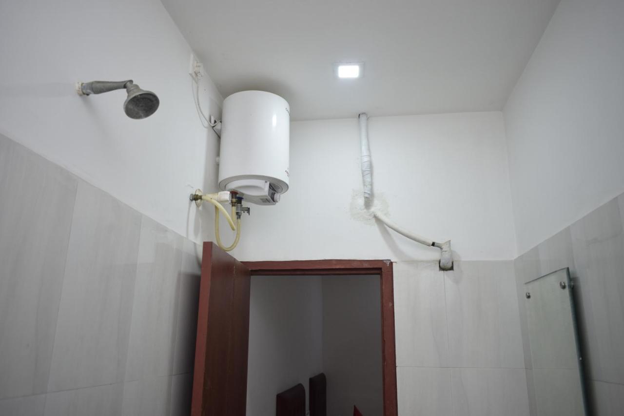 Hotel Jayaram 치담바람 외부 사진