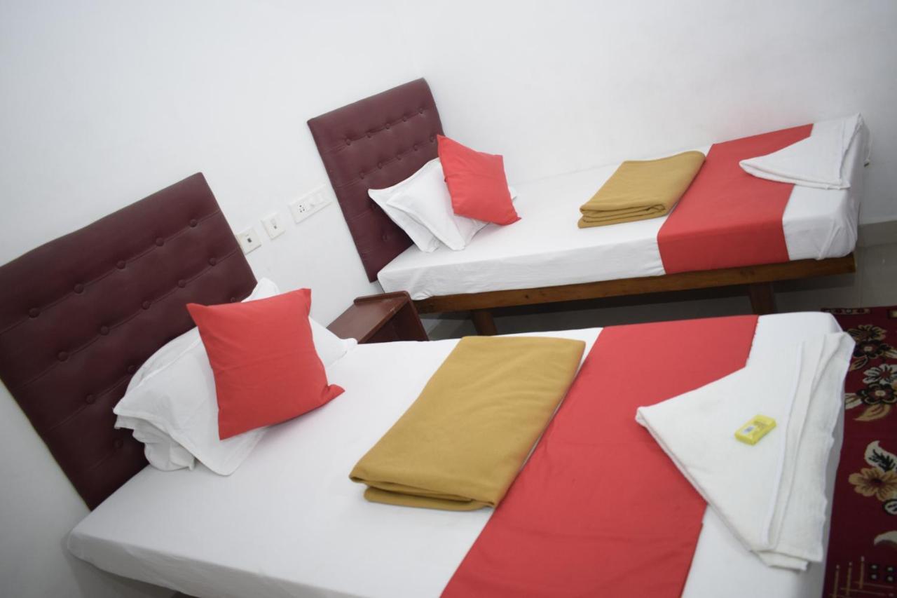 Hotel Jayaram 치담바람 외부 사진